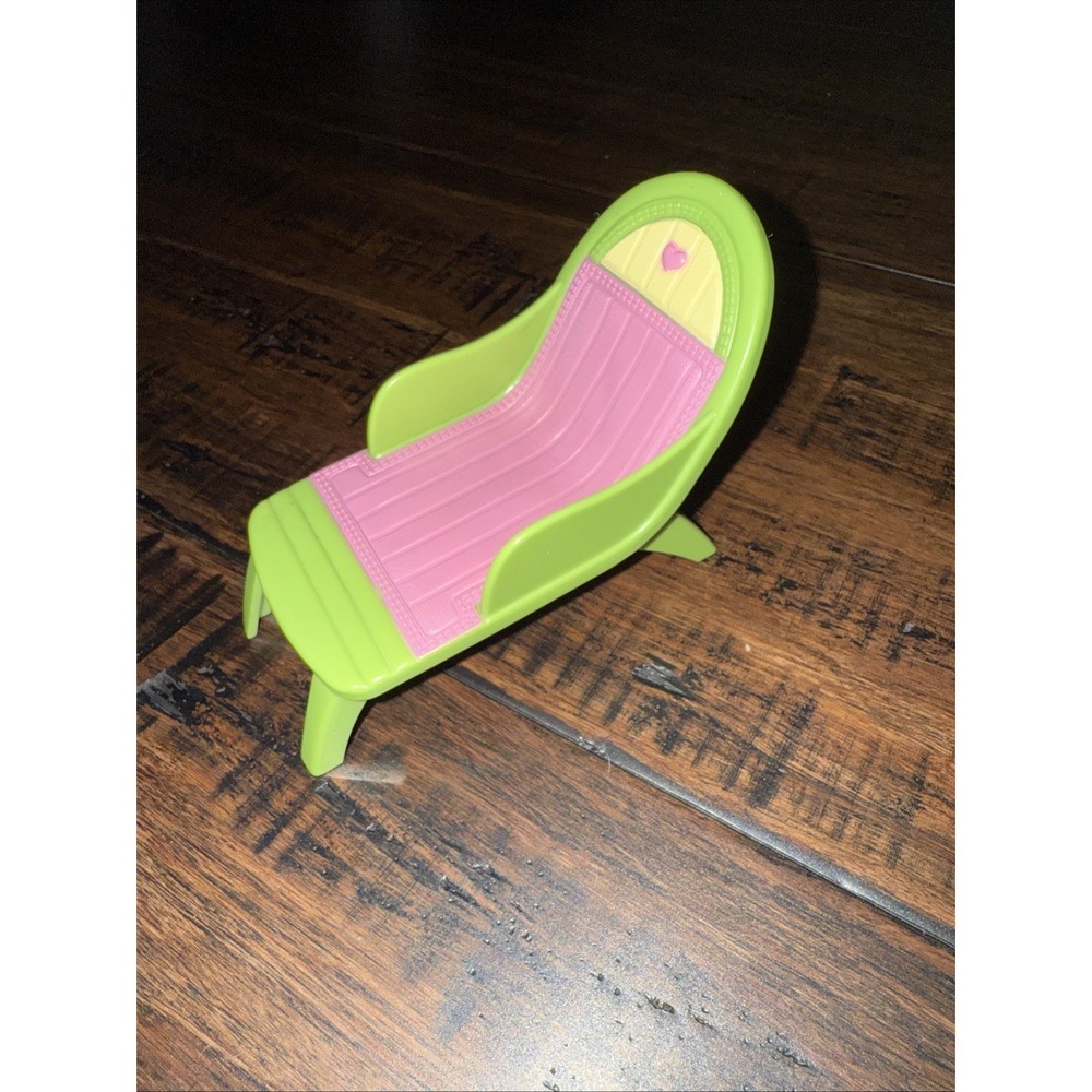Fisher Price Loving Family Dollhouse Green & Pink Lounge Pool Chair‎